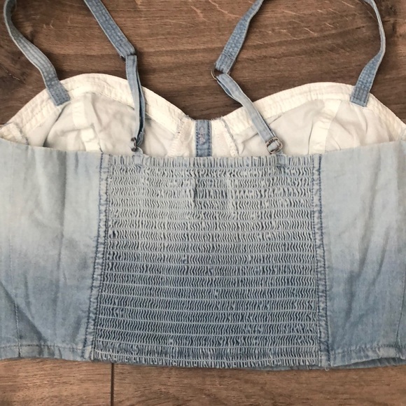 ABERCROMBIE DENIM CROP TOP MEDIUM - Picture 3 of 4